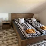 Kehida Relax Apartmanhaz *