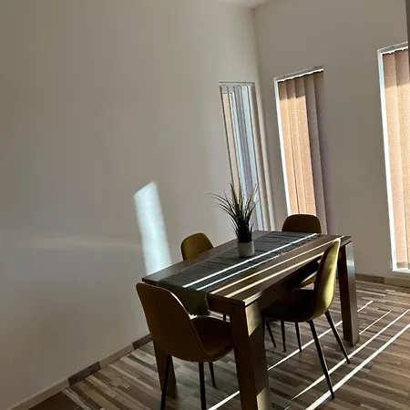 شقة Kehida Relax Apartmanhaz