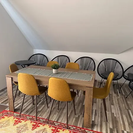 Kehida Relax Apartmanhaz