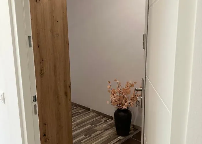 Lägenhet Kehida Relax Apartmanhaz Kehidakustány